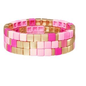 NWOT set of three Roxanne assoulin pink bracelets